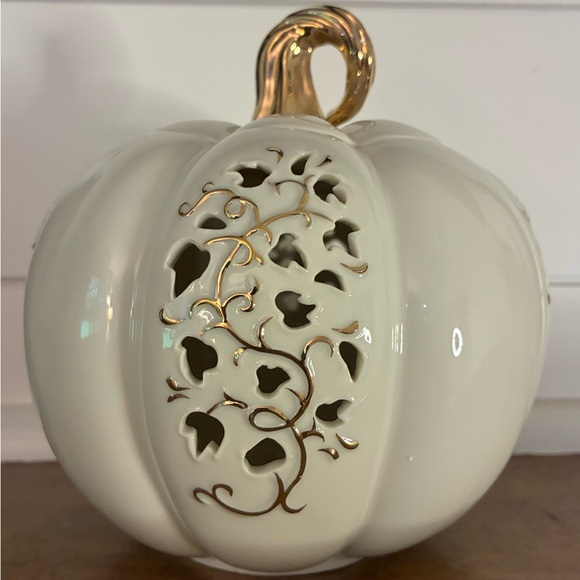 Vintage 2001 Lenox Pierced Pumpkin Votive Fine Ivory China 24k Gold Accents - Picture 1 of 13